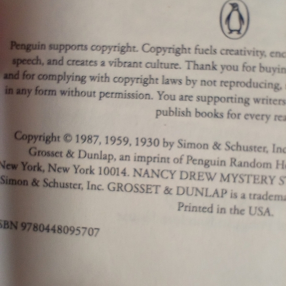 The Hidden Staircase, The Secret of the Old Clock, Pair of Nancy Drew Mysteries - Picture 9 of 9